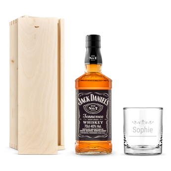 Jack Daniels whisky i personlig träväska