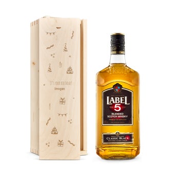 Label 5 whisky in engraved case