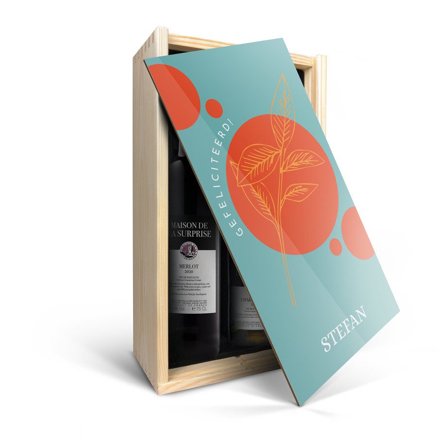 Wijnpakket in bedrukte kist - Maison de la Surprise - Merlot en Chardonnay