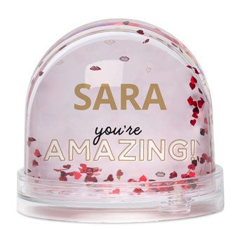 Personalised snow globe - Hearts
