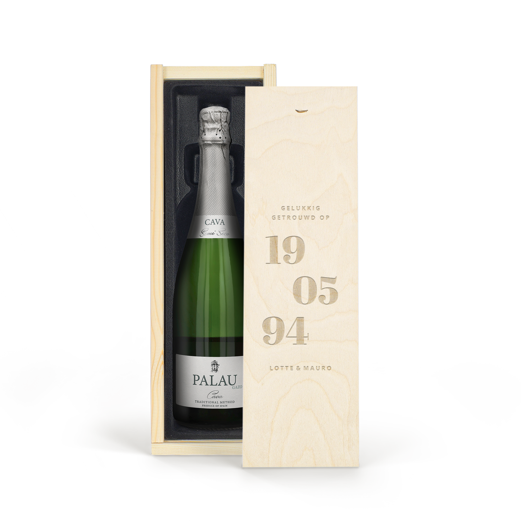 Cava in gegraveerde kist - Palau Semi Sec (750ml)