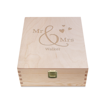 Gravirana lesena škatla za čaj