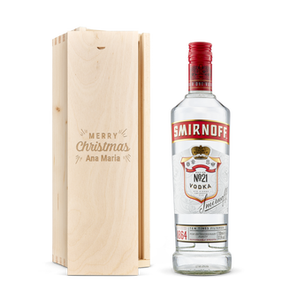 Vodka en caja grabada - Smirnoff