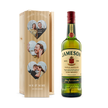 Jameson whiskey in personalised case
