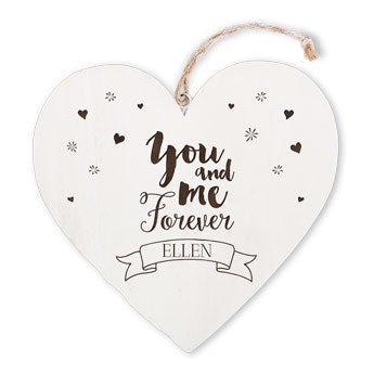 Fából készült szív nevét