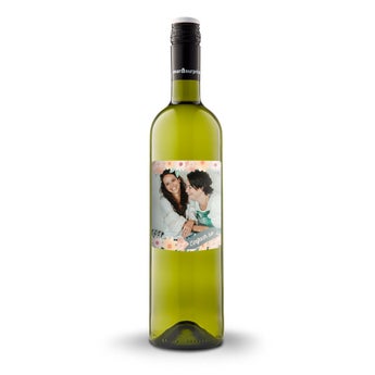 Maison de la Suprise Sauvignon Blanc - mit eigenem Etikett