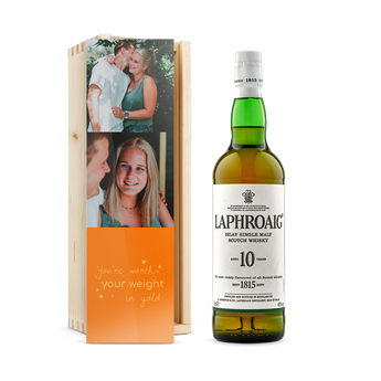 Laphroaig 10 ani whisky în cutie personalizată