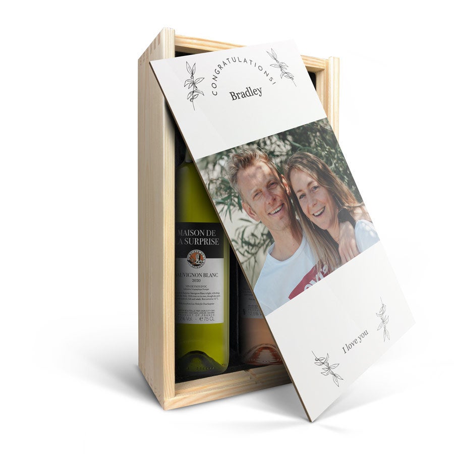 Maison de la Surprise - Syrah & Sauvignon Blanc - In personalised wooden case