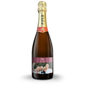 Piper Heidsieck champagne med personlig etikette og trækasse