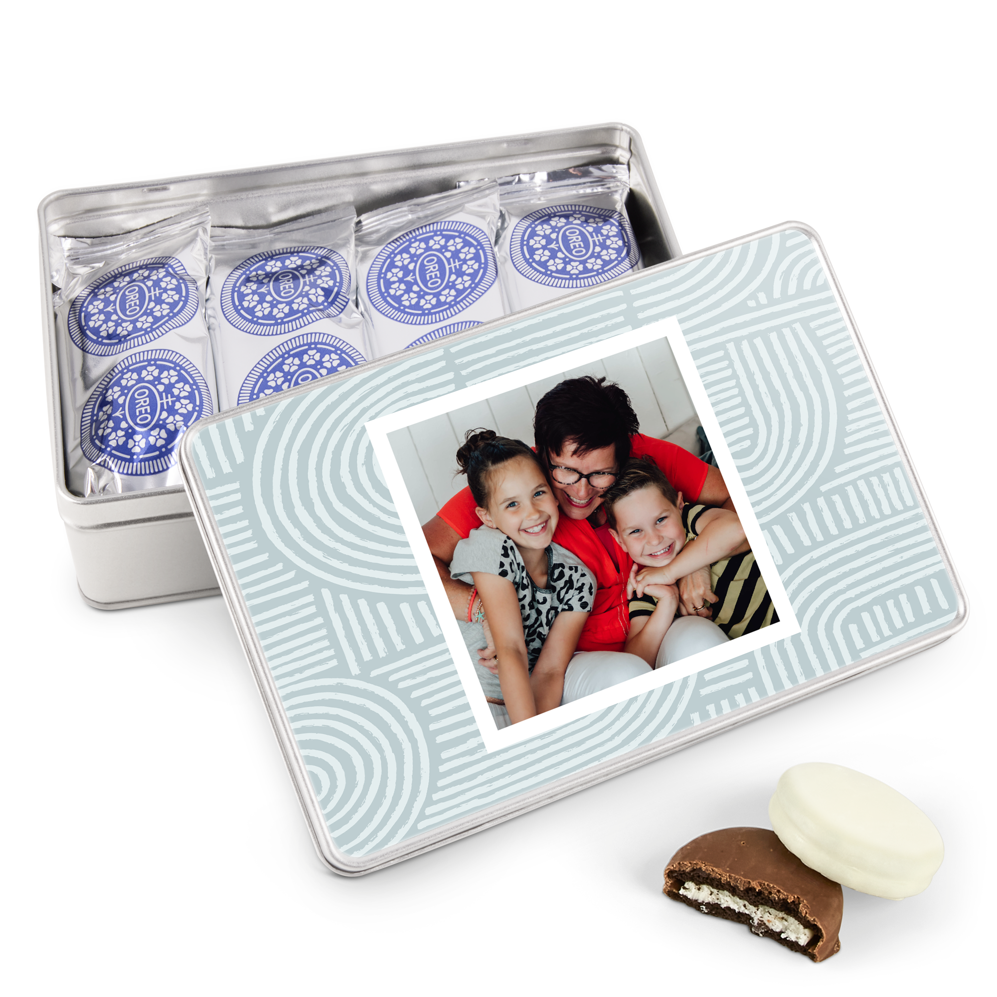 Printed gift tin filled with Oreo - Rectangle