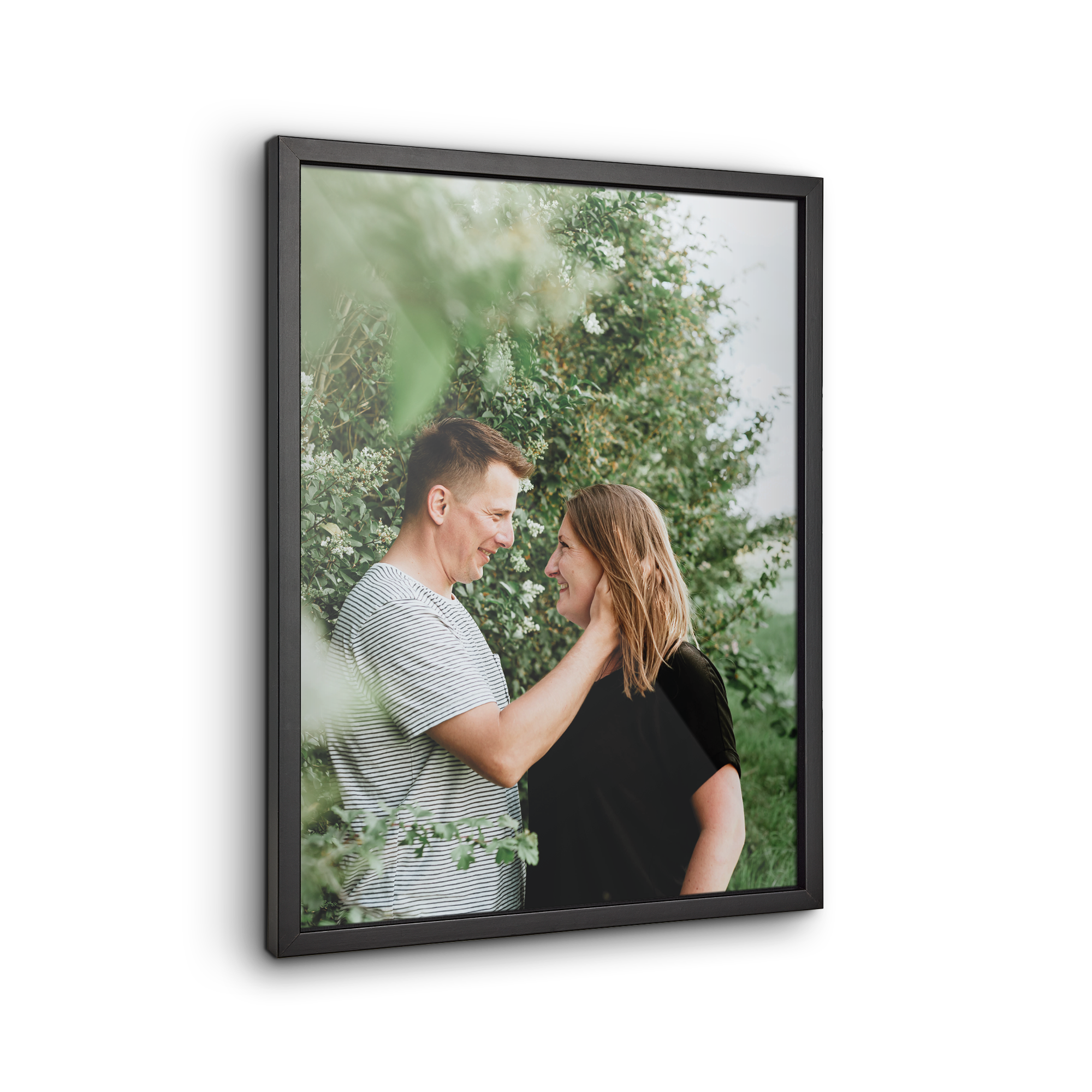 Personalized photo in black frame 30x40