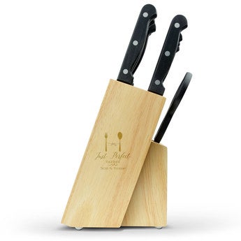 Wooden knife block with knives