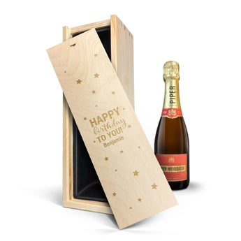 Set de Champagne cu pahare - Piper Heidsieck Brut (375ml) - Cutie gravată 