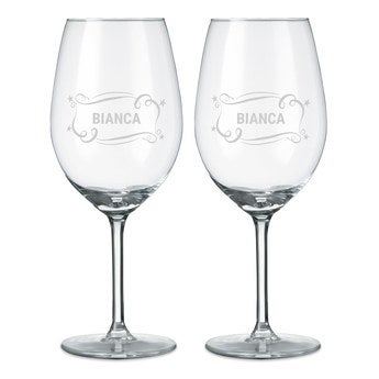 Rotweinglas mit Gravur (2 Stück)