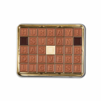 Chocotélégram® personnalisé boîte en étain - 35 chocolats