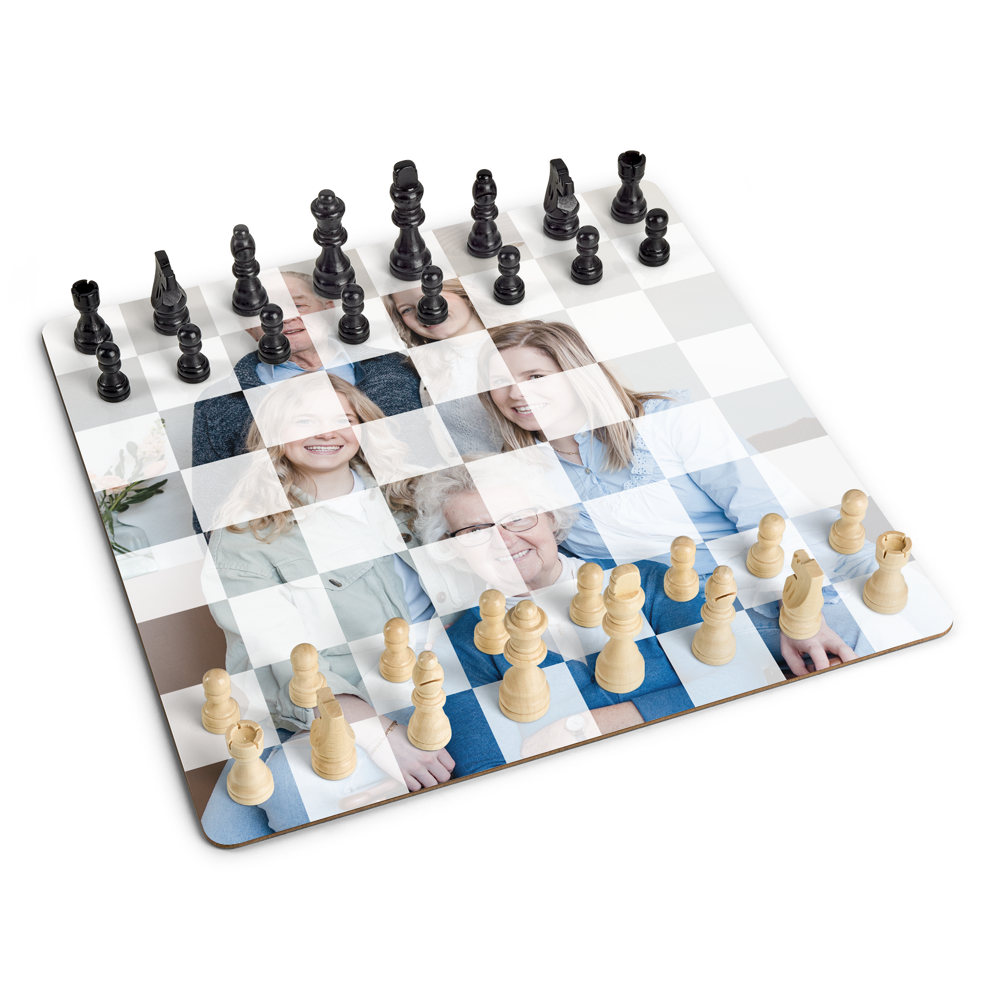 Prilagojena družabna igra - šah
