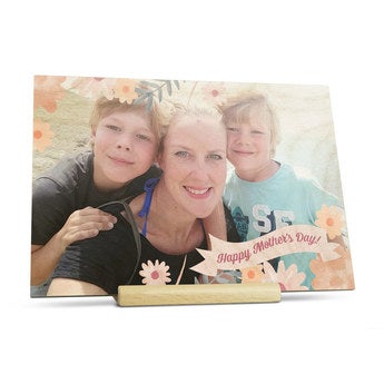 Wooden Mother's Day card — horizontal
