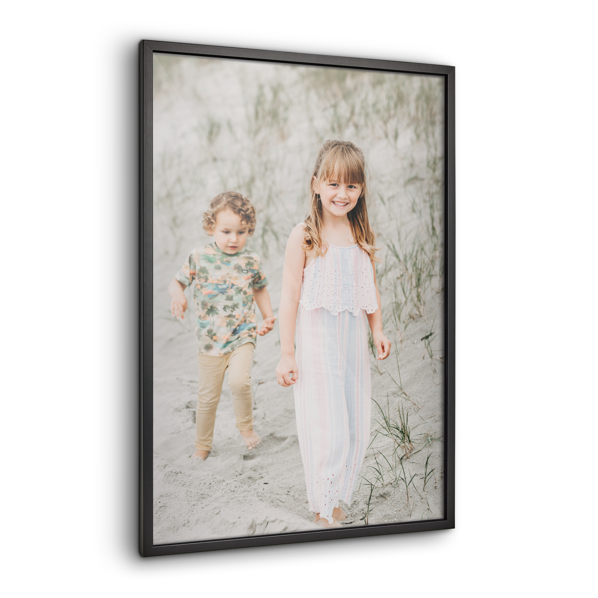 Personalized photo in black frame 40x60