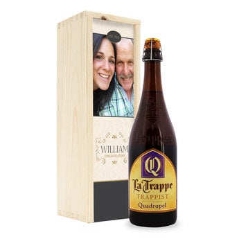 Conjunto de oferta de cerveja com vidro gravado - La Trappe Quadrupel