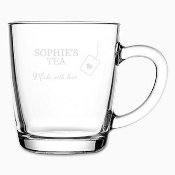 Tasses &agrave; th&eacute; grav&eacute;es