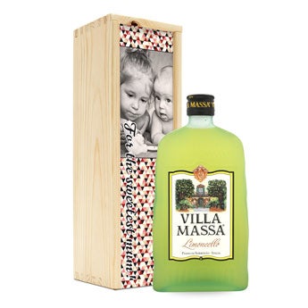 Limoncello Villa Massa en caja personalizada