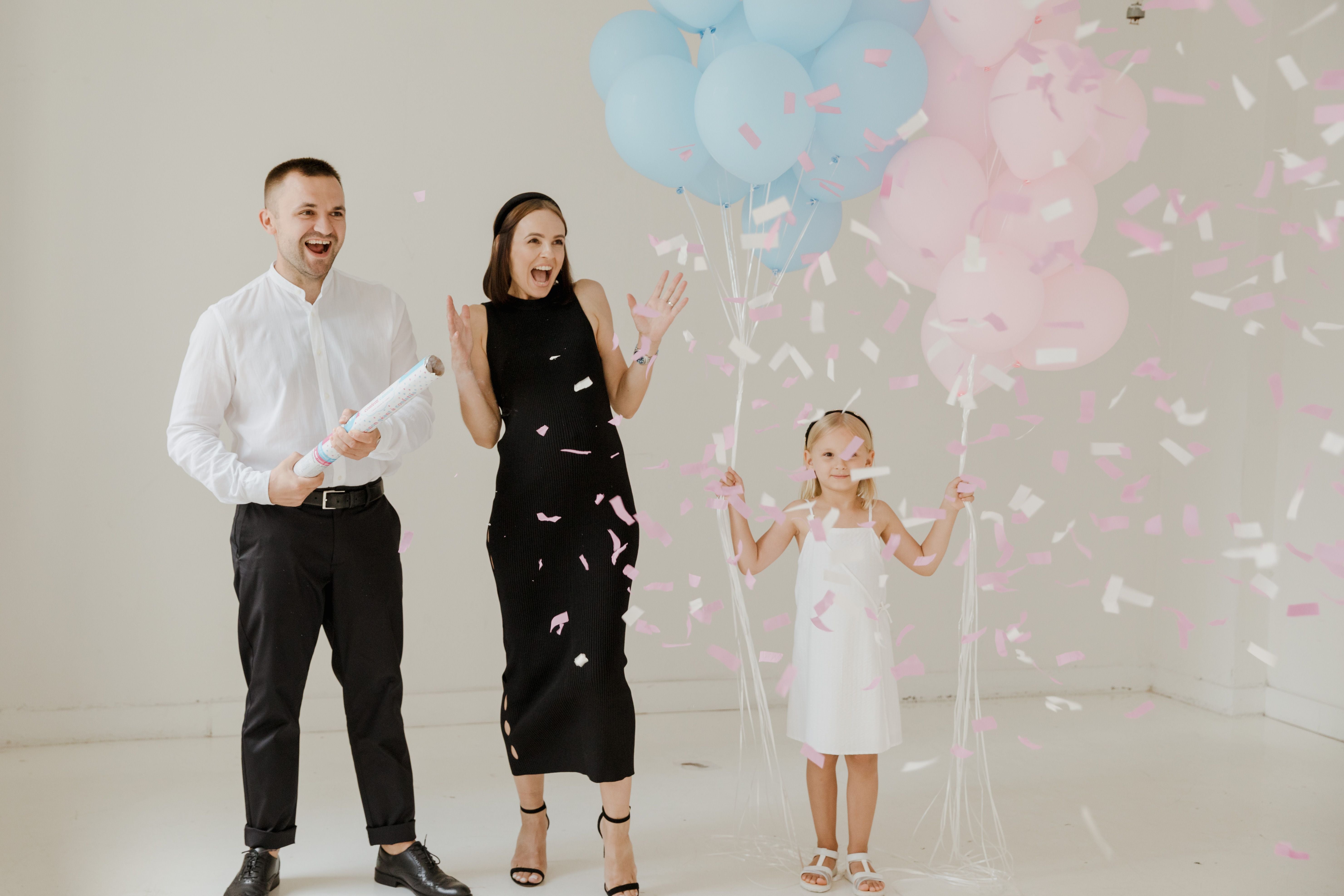 Gender reveals populair ondanks kritiek: 89% van de ouders vindt het overdreven 