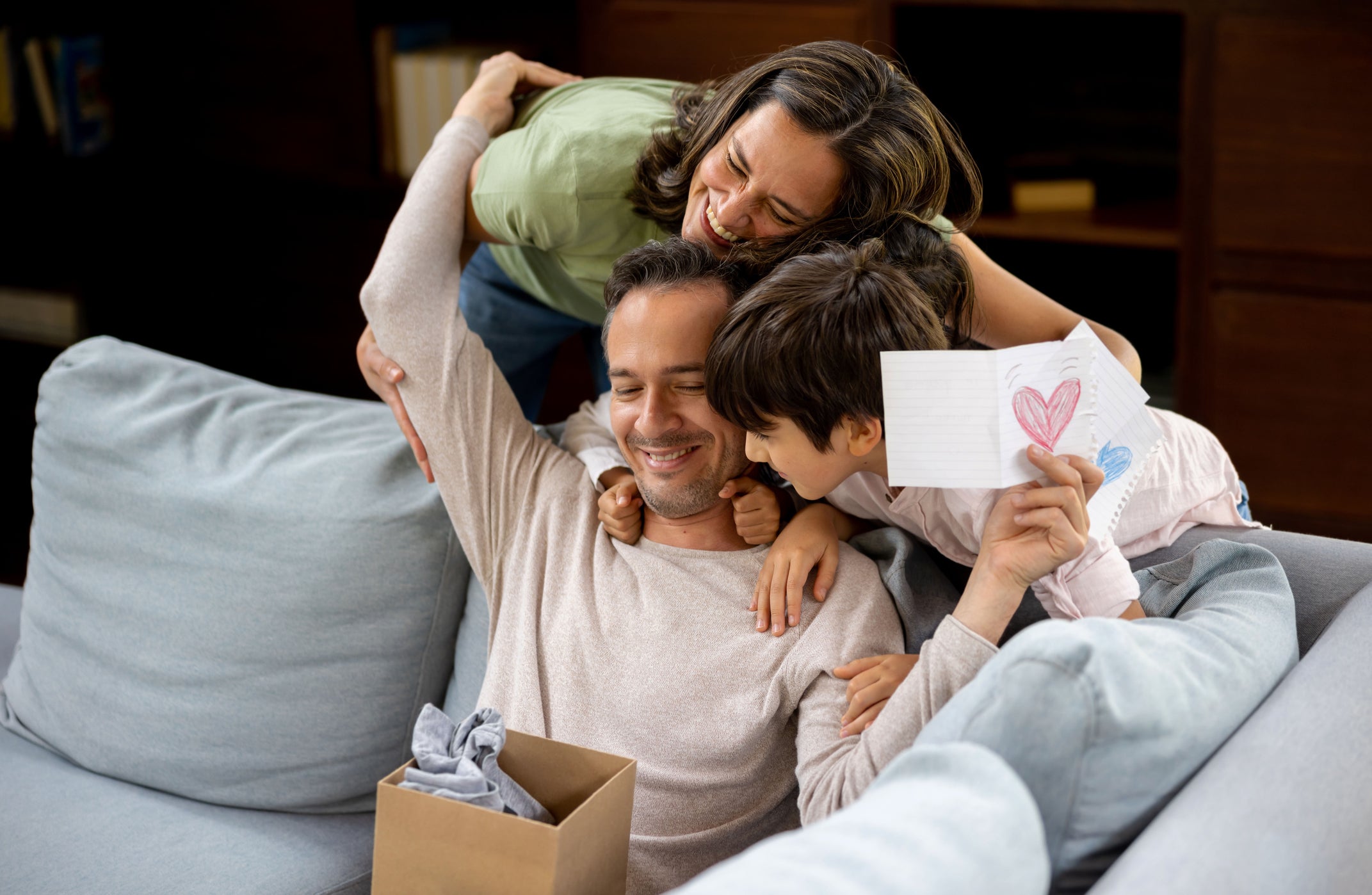 Ein Konsumpsychologe erklärt: Deshalb ist es überraschend schwierig, Geschenke für Männer auszusuchen 