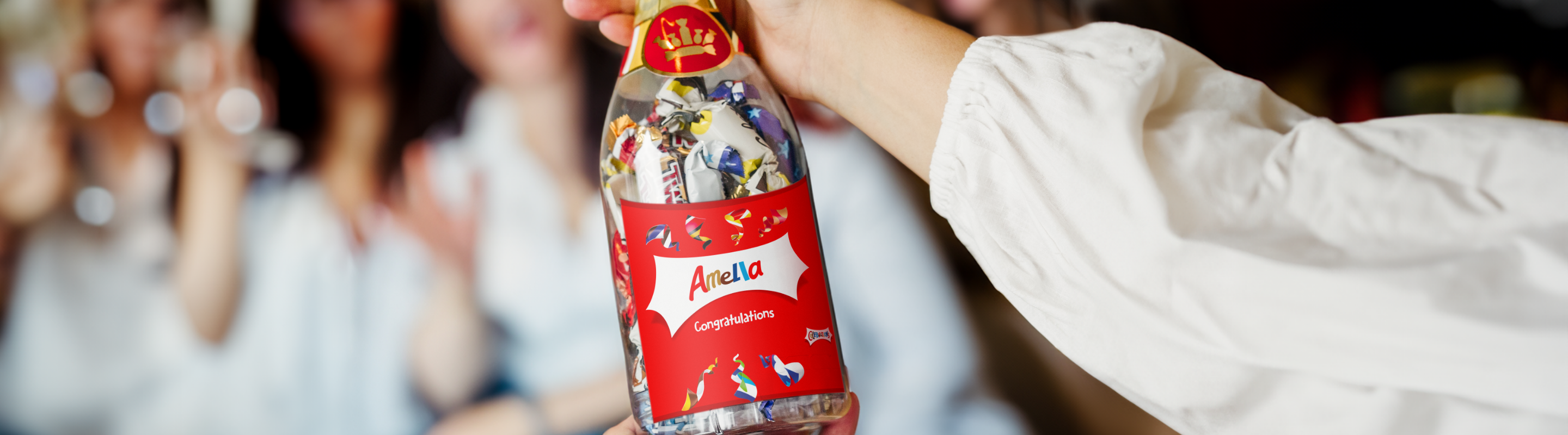 Birthday gifts for employee: The complete guide to celebrating your team member