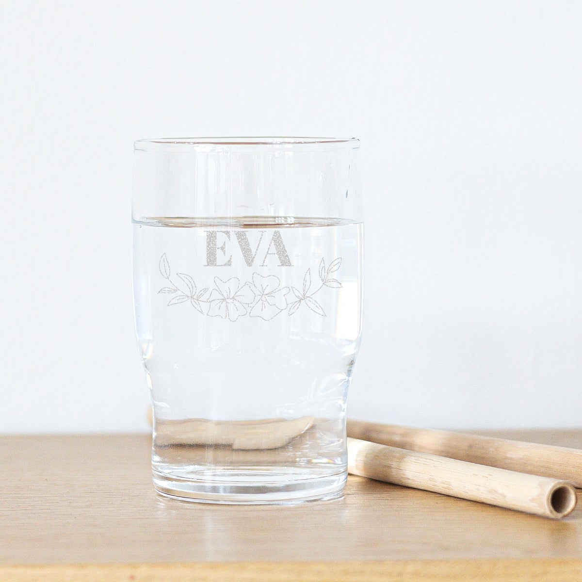 Vasos de agua con grabado láser