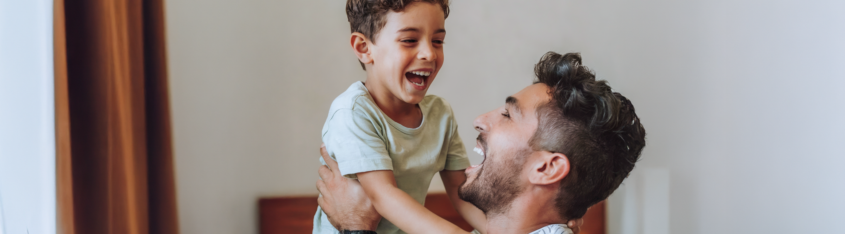 Funny Things to Write in a Father’s Day Card