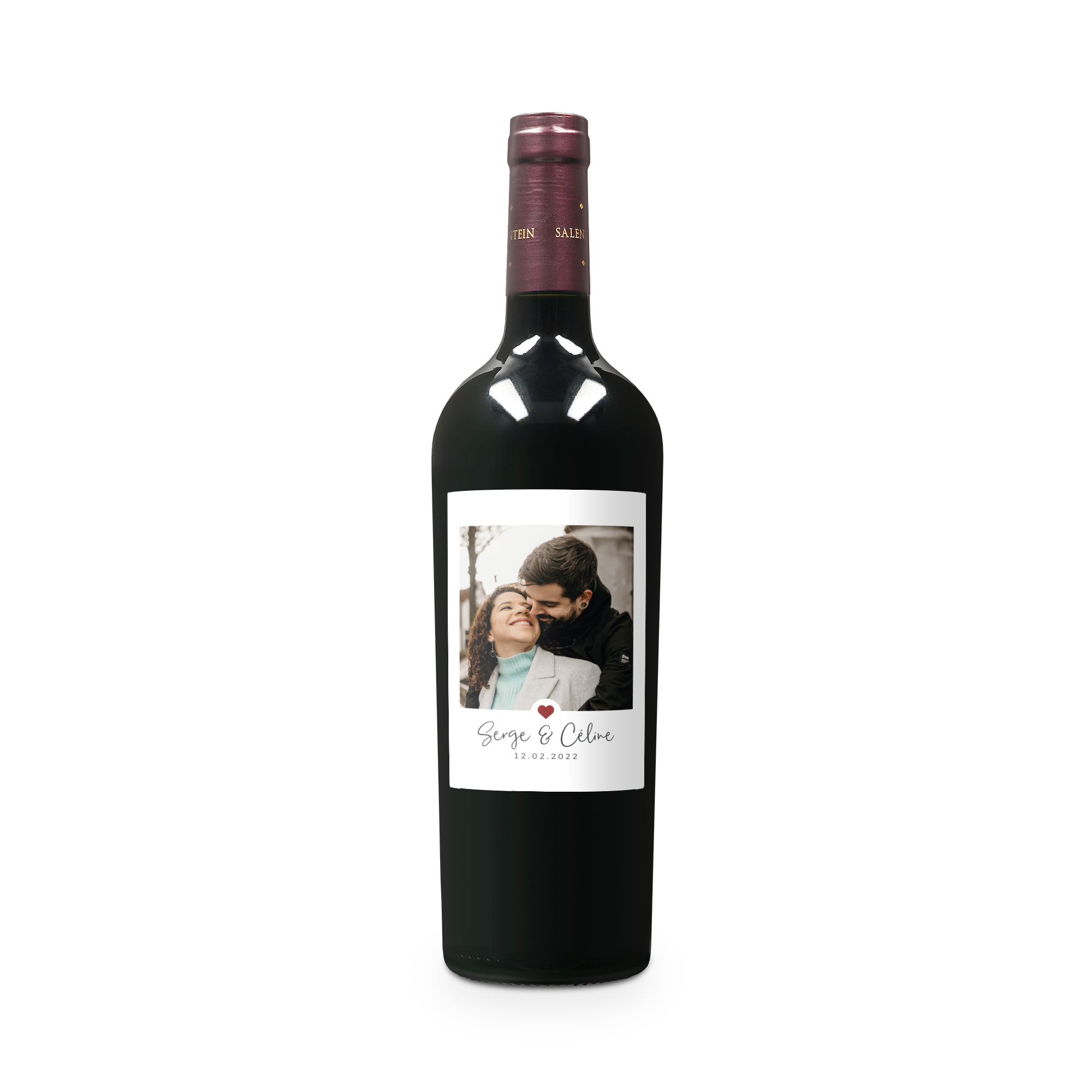 Bouteille de vin Salentein Merlot avec étiquette personnalisée, photo de couple, noms Serge et Céline, et date 12.02.2022