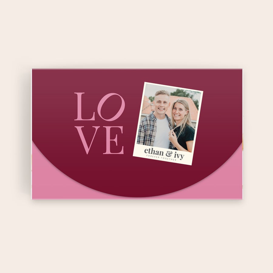 Praline Lindt Du Confiseur Cutie personalizată de ciocolată cu praline clasice, imprimată cu fotografia unui cuplu, nume și mesajul LOVE