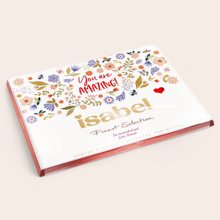 Merci Chokolade med personligt kort Merci chokolade gaveæske med personligt kort "You are AMAZING" til Isabel, designet med blomster og hilsen fra Thomas.