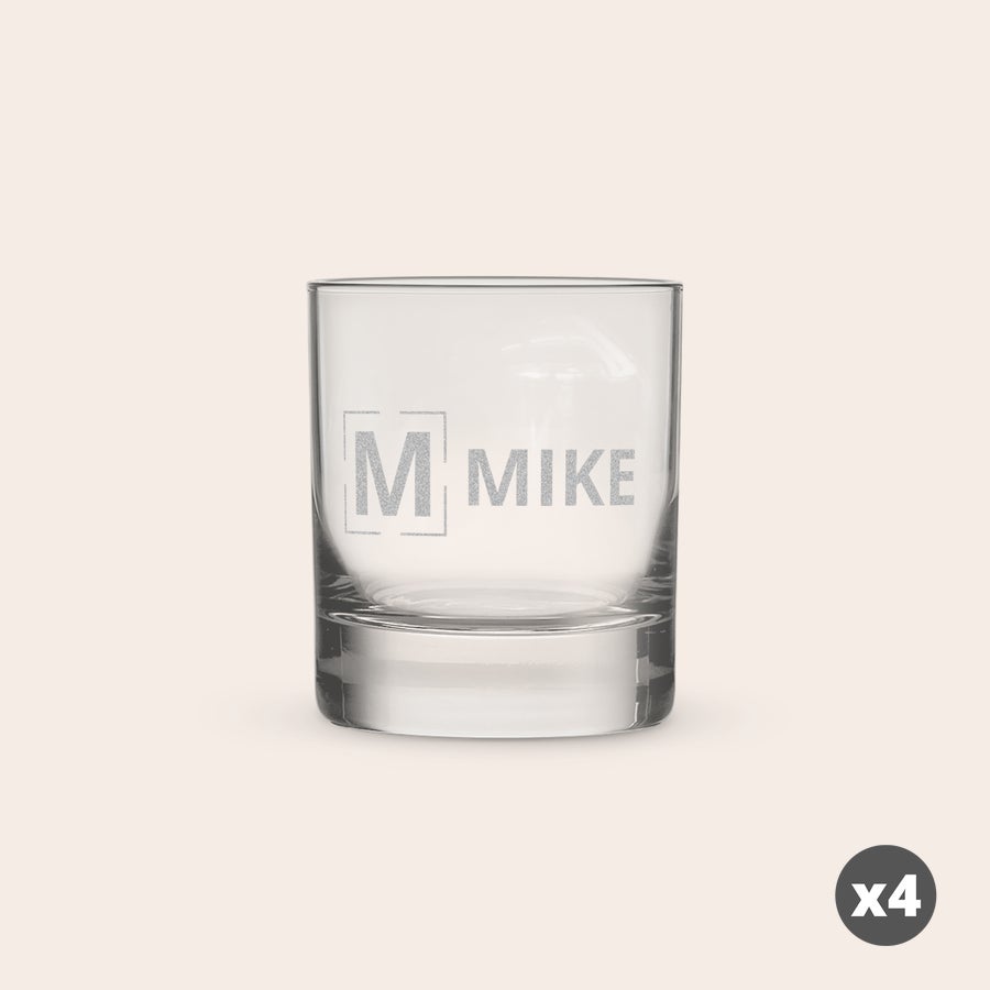 Grawerowana szklanka tumbler - 4 sztuki Spersonalizowana szklanka do whisky z grawerowanym imieniem Mike