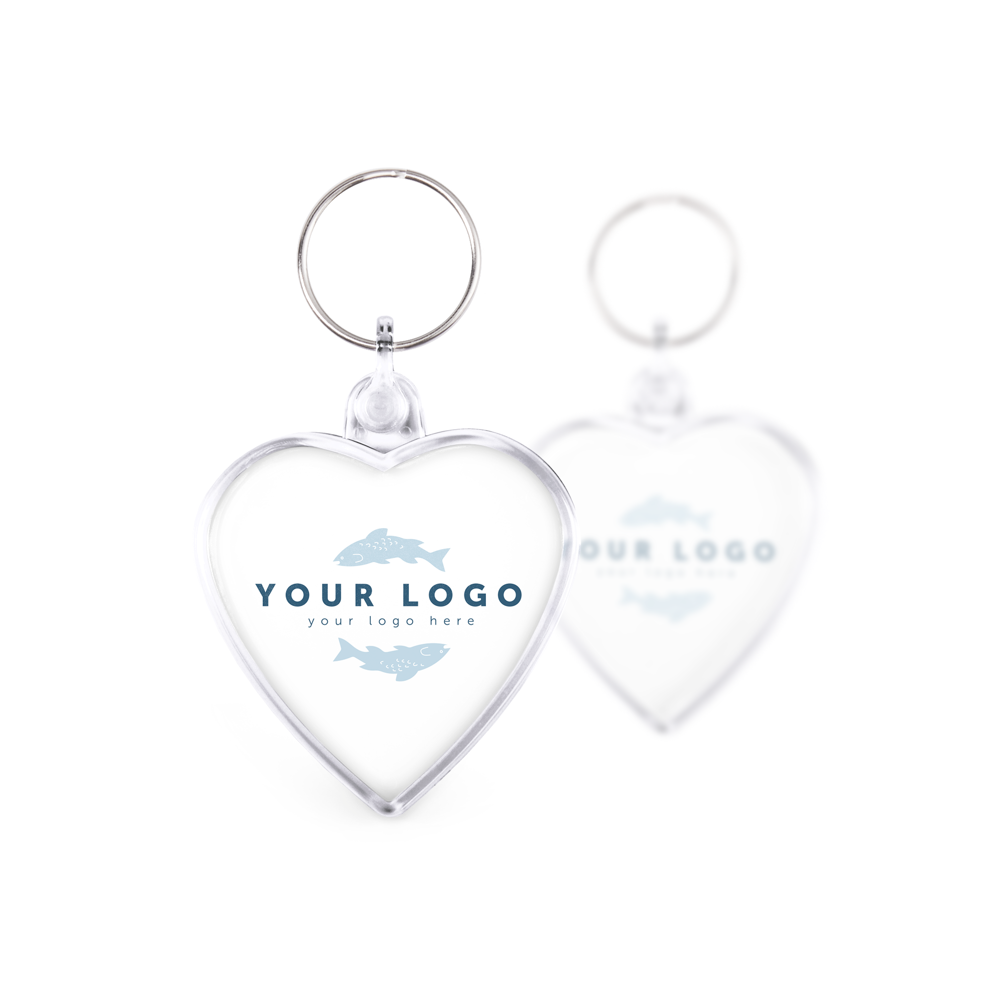 Sydämen muotoinen avaimenperä, johon on painettu henkilökohtainen kuva, etupuolella teksti "YOUR LOGO" ja kalakuvioita.