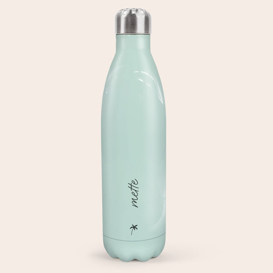 Drinkfles bedrukken Mintgroene thermosfles met naam "mette" en palmboompje, bedrukt als unieke thermosfles met naam.