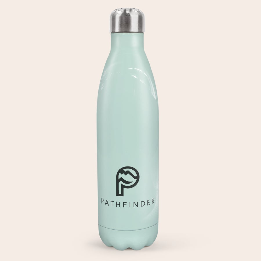 Garrafa de água personalizada Garrafa térmica personalizada verde-menta de 750 ml com logótipo Pathfinder preto impresso para aumentar a hidratação.