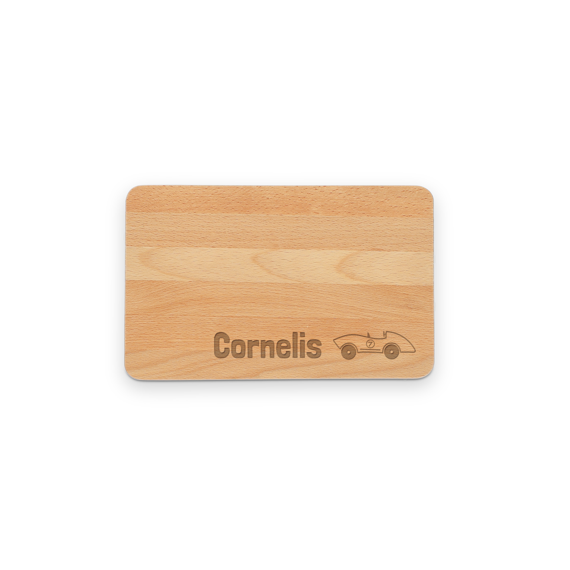 Houten broodplank met naam Cornelis en raceauto, gegraveerd voor een feestje van het ontbijt
