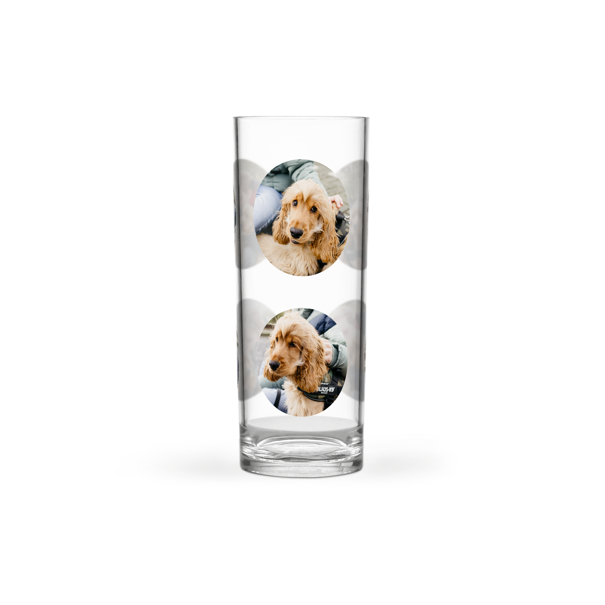 Personlig longdrink glass i plast, trykt med to bilder av en hund, perfekt for en longdrink elsker.