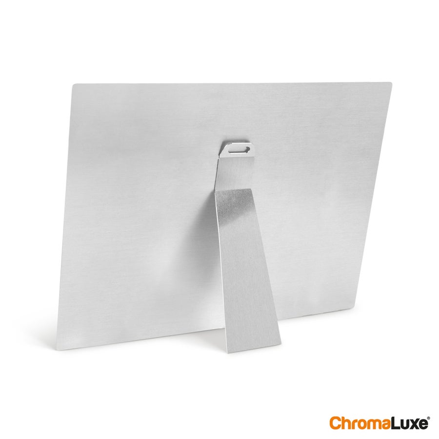 Aluminum photo frame