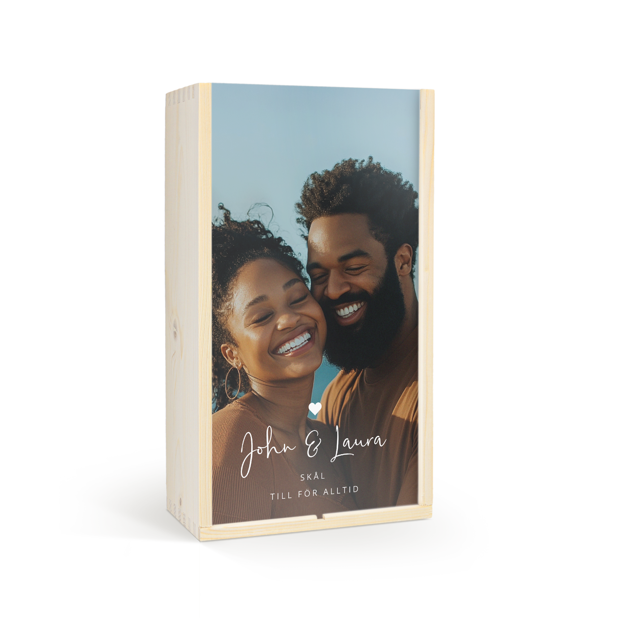 Personlig låda med tryckt foto av ett par namnen John & Laura och texten Skål till för alltid