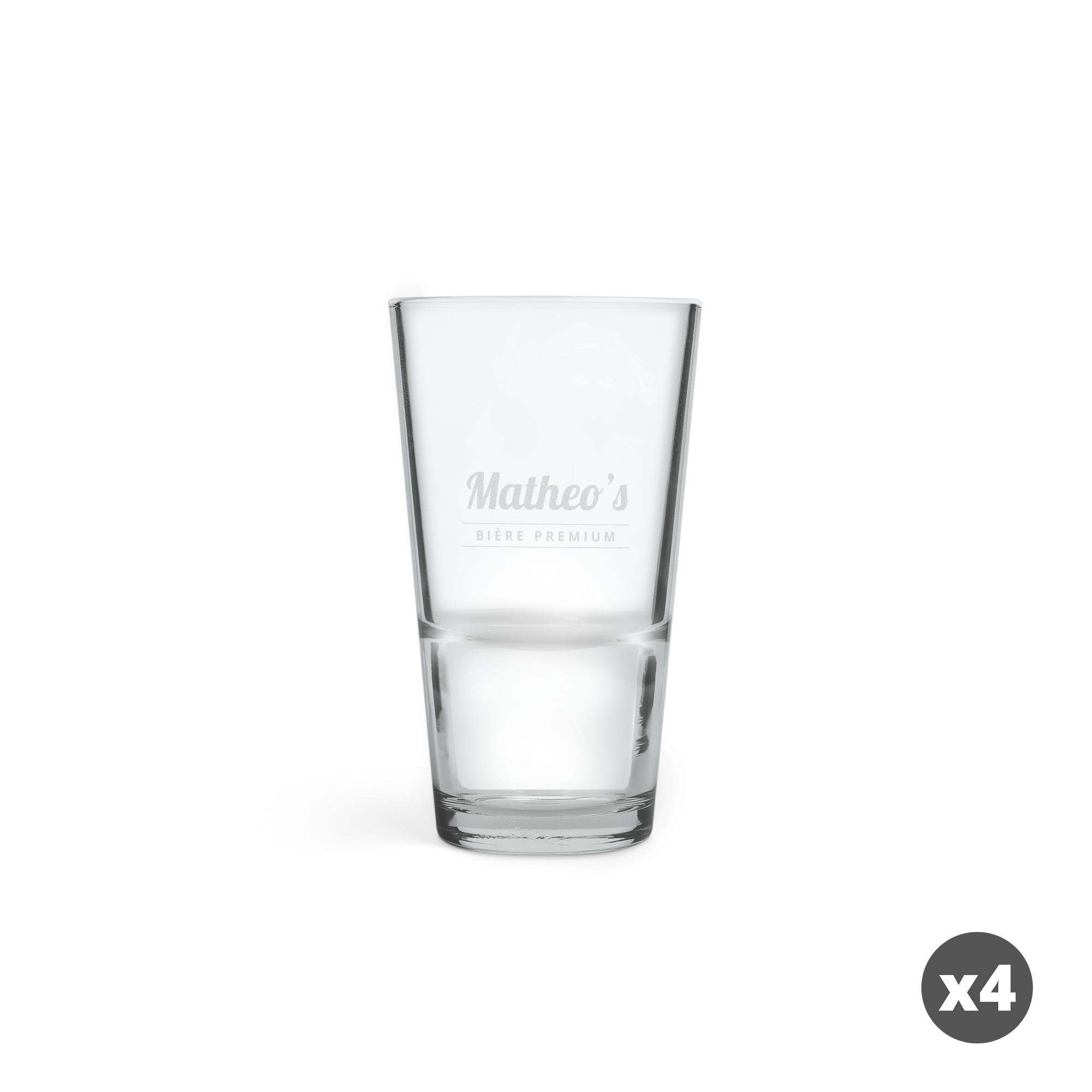 Une pinte de bière shaker personnalisée avec gravure pour célébrer toutes les occasions