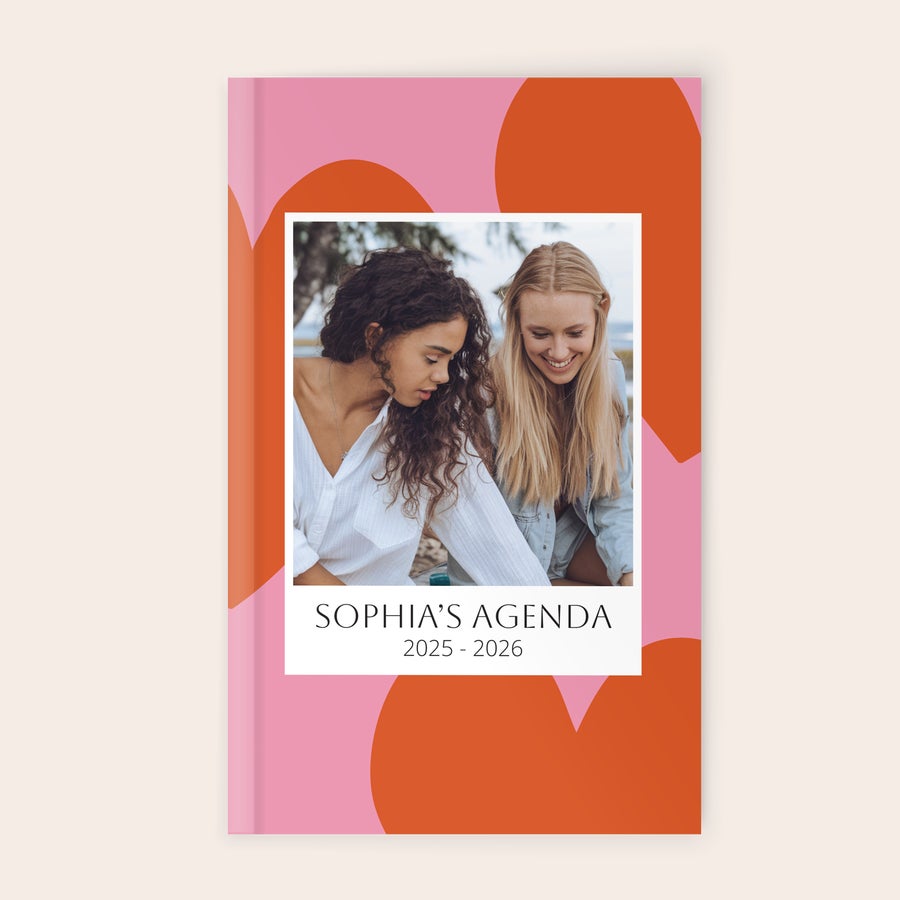 Personalizowany kalendarz szkolny 2025-2026 Spersonalizowany dziennik szkolny 2025-2026 z własnym zdjęciem i tekstem Sophia's Agenda