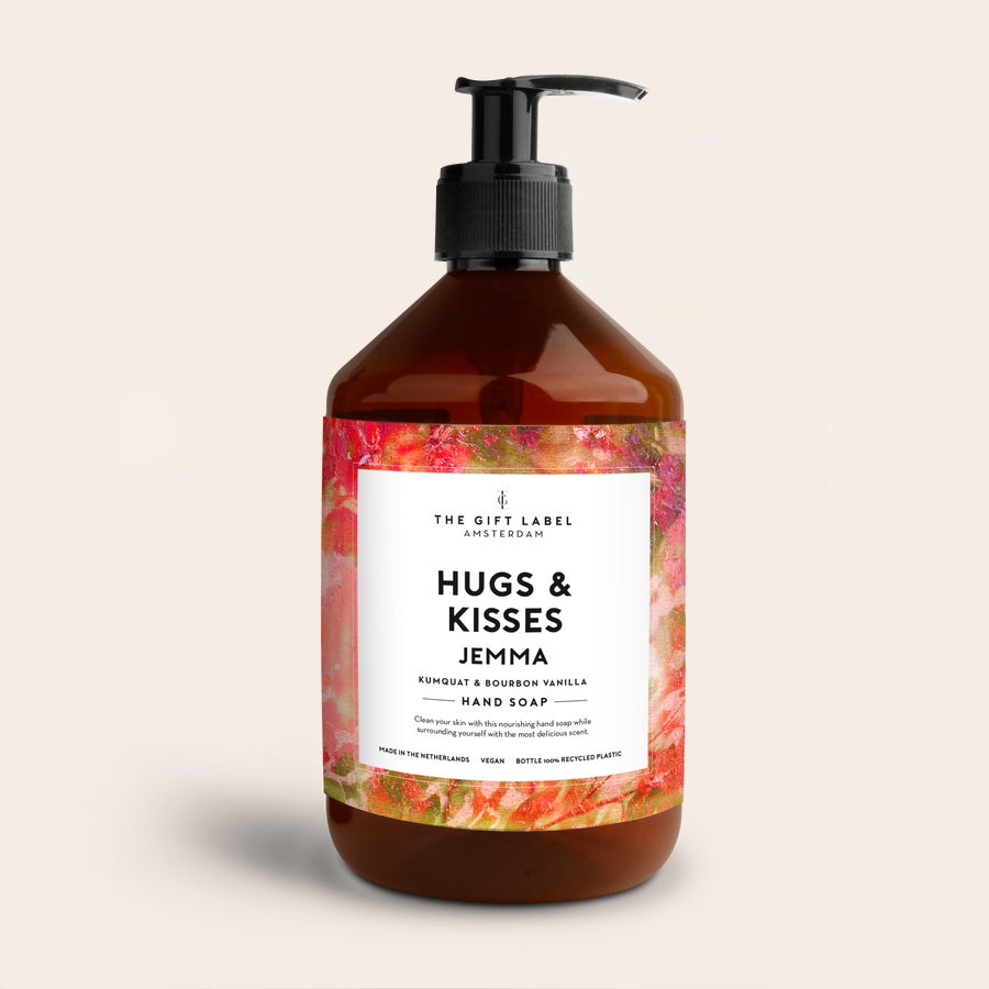Személyre szabott kézi szappant Személyre szabott The Gift Label kézszappan Jemma névvel és Hugs & Kisses szöveggel, fotónyomtatással díszítve