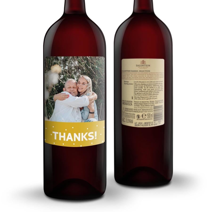 Fľaša vína Salentein Malbec s personalizovaným štítkom s fotkou páru a nápisom Thanks!
