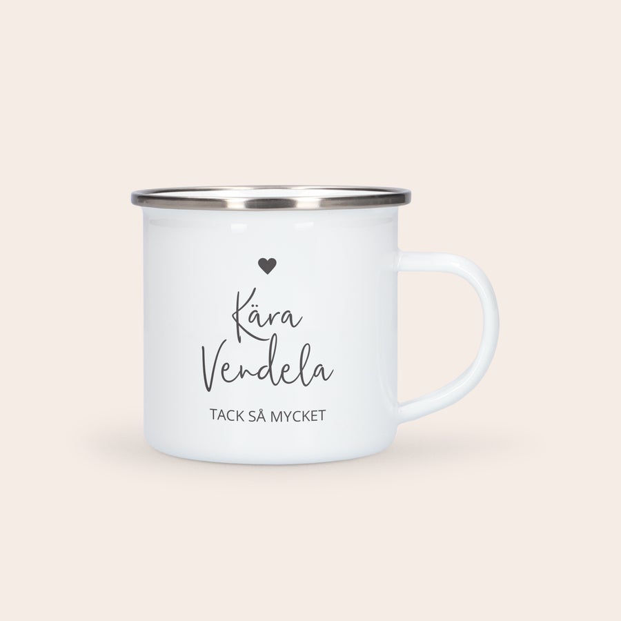 Personlig Emaljmugg Vit emaljmugg med silverkant personlisera med text Kära Vendela Tack så mycket tryckt i svart och ett hjärta