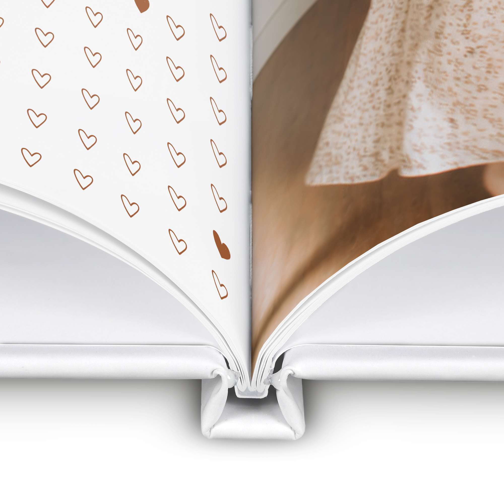 Fotolibro - Mamá y yo - SG - Tapa dura - a partir de 28 páginas personalizado con fotos en páginas interiores y diseño de corazones.