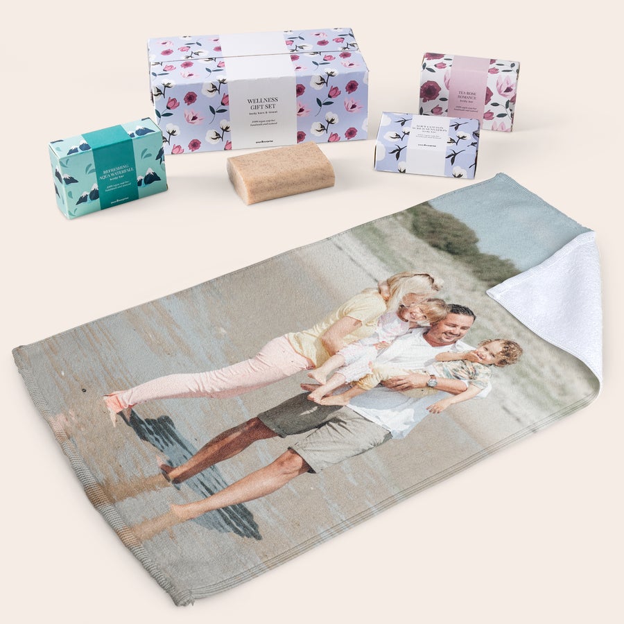 Cadeauset met gepersonaliseerd gastenhanddoekje en zepen