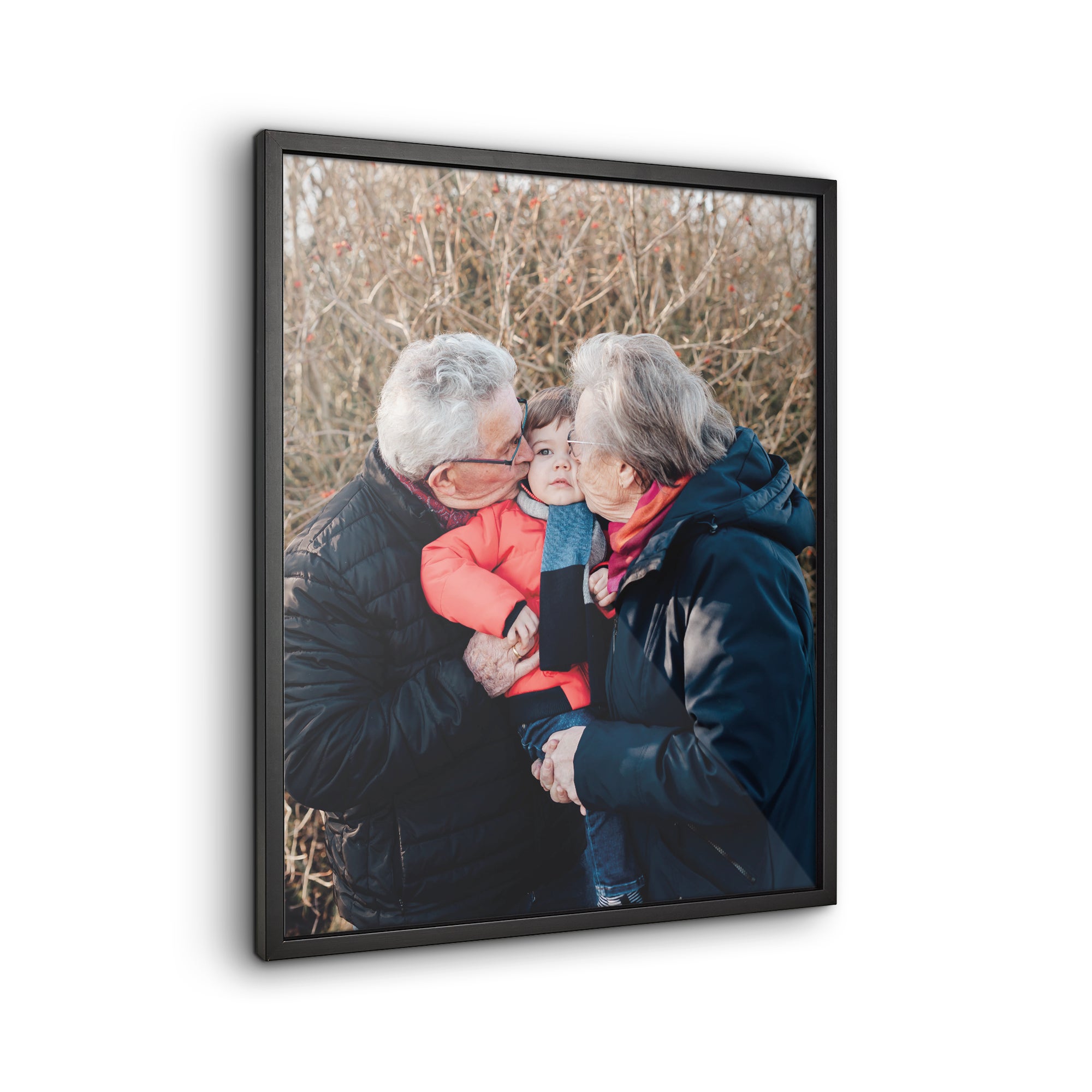 Personalised photo in black frame 40x50