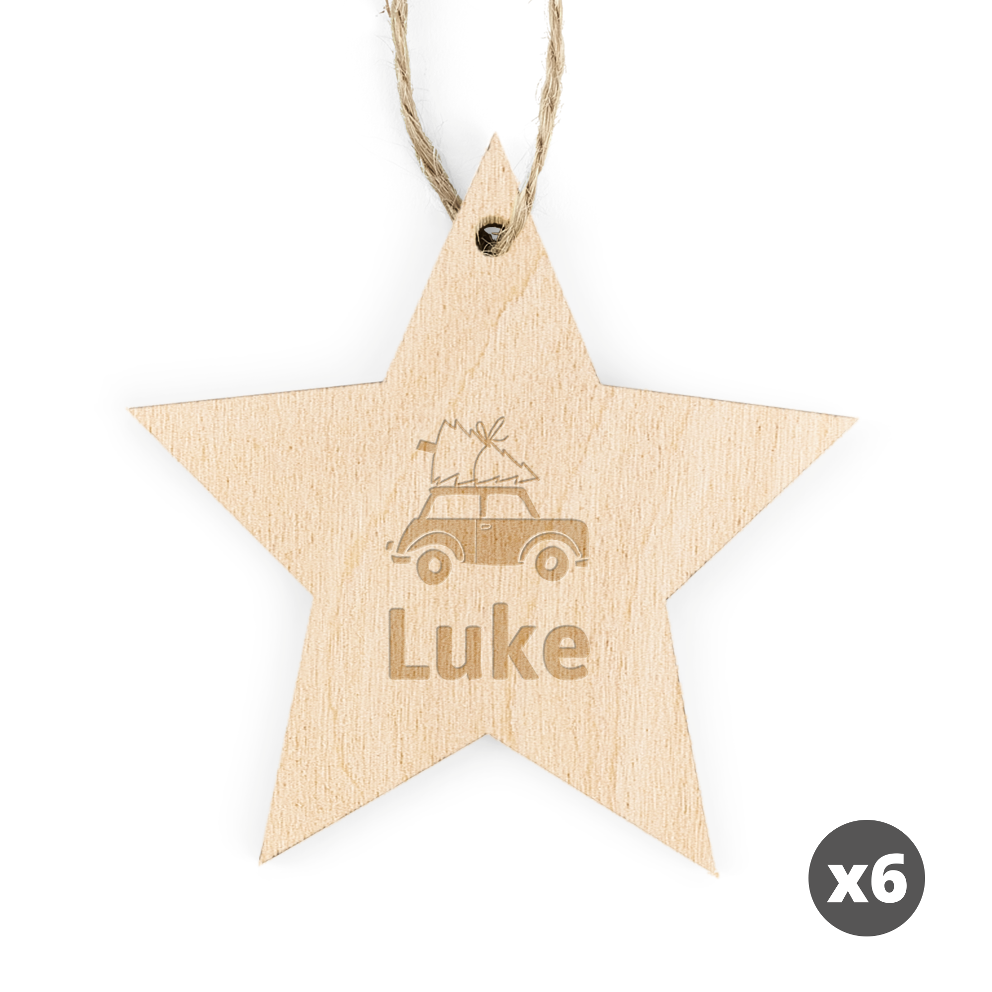 Stea de Crăciun din lemn personalizată cu numele "Luke" și un automobil cu brad, gravată.